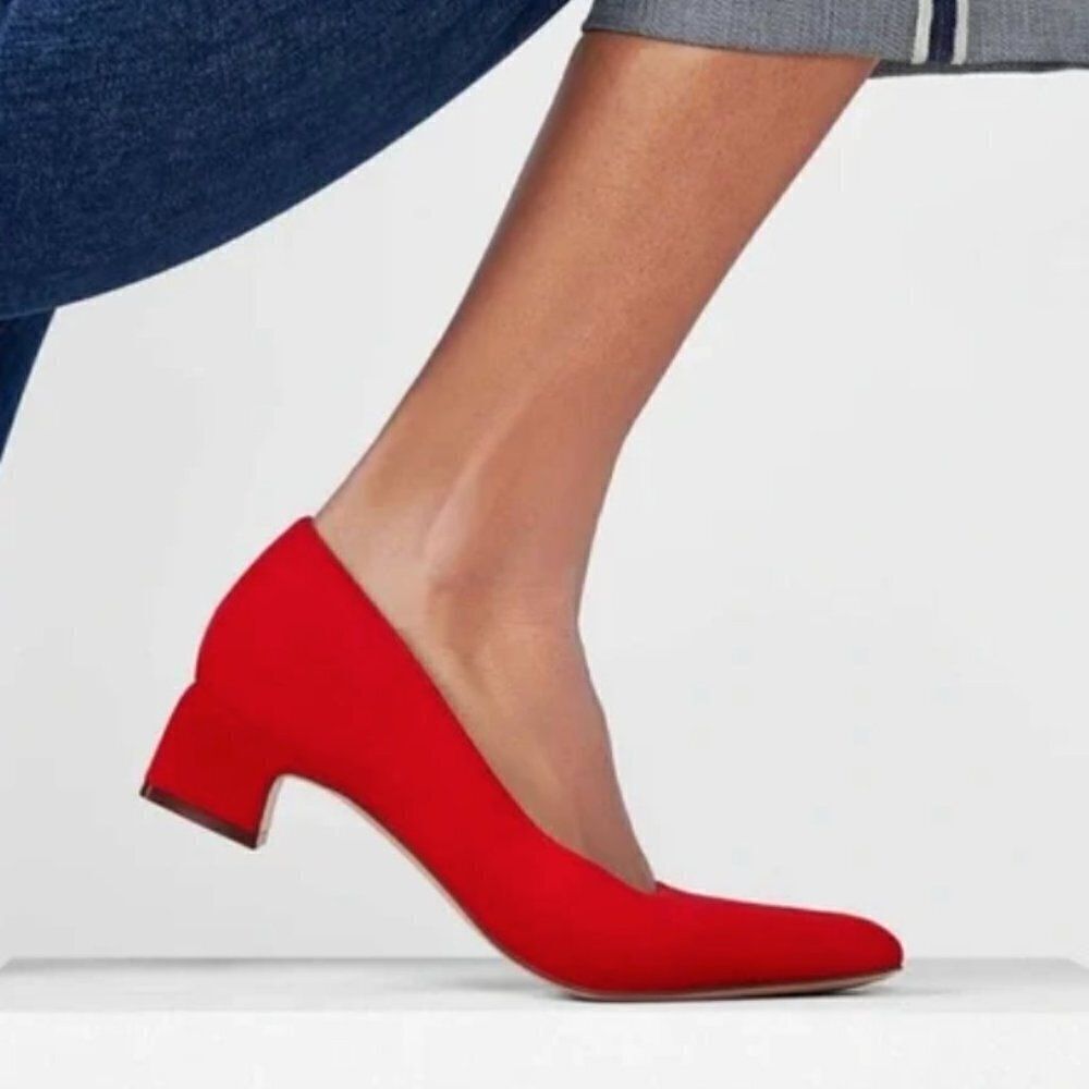 27 EDIT NATURALIZER   Florence Square Toe Pump In Poppy Suede
